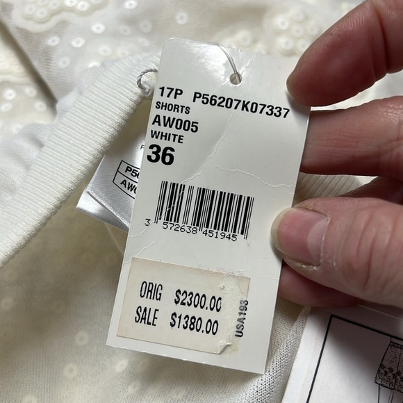 CHANEL NWT 2017 Mini Embellished Scallop Hem Shorts Size 36(US4) - Picture 10 of 12